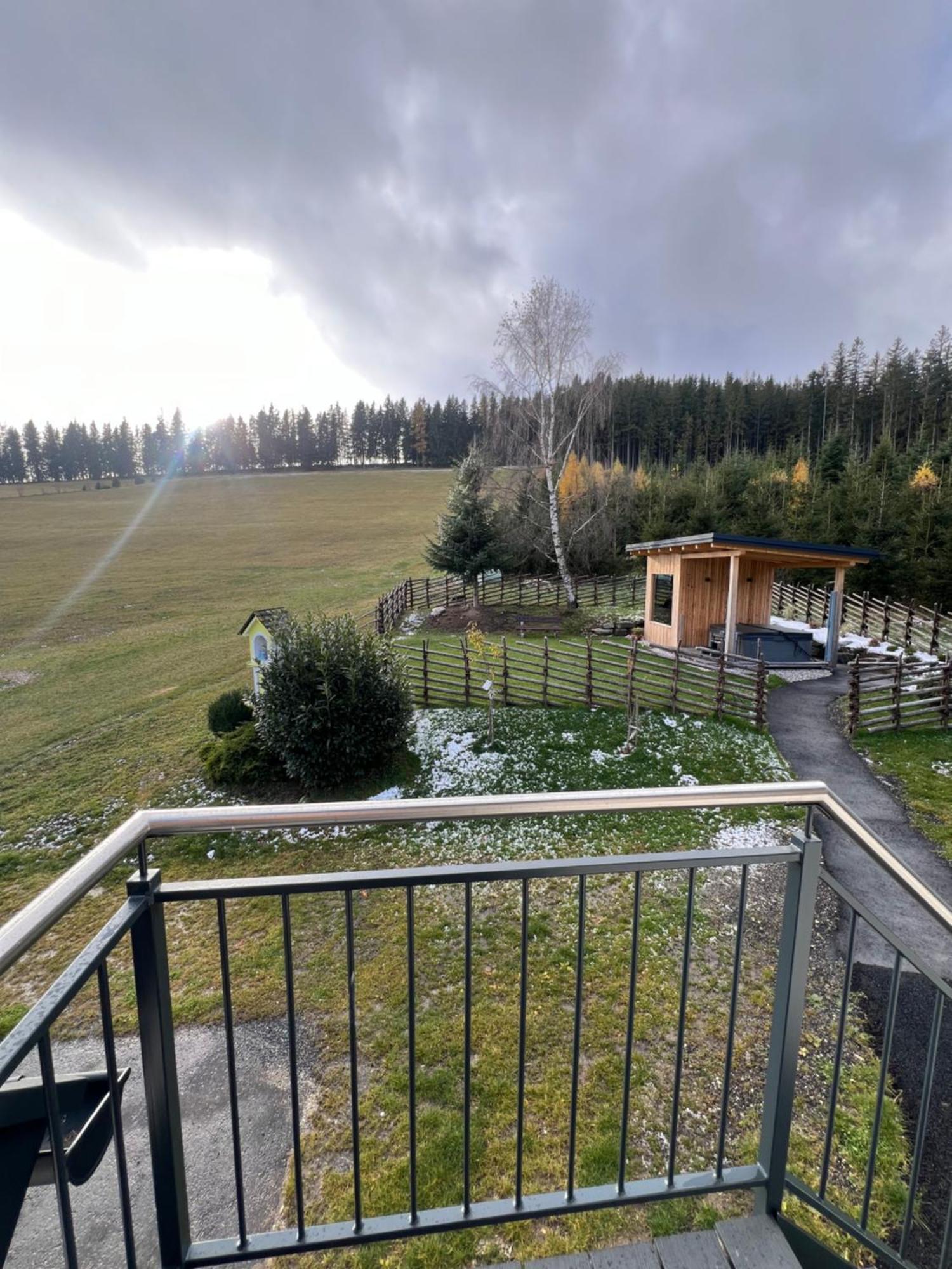 Вилла Waldheimatblick Санкт-Катрайн-ам-Хауэнштайн Экстерьер фото